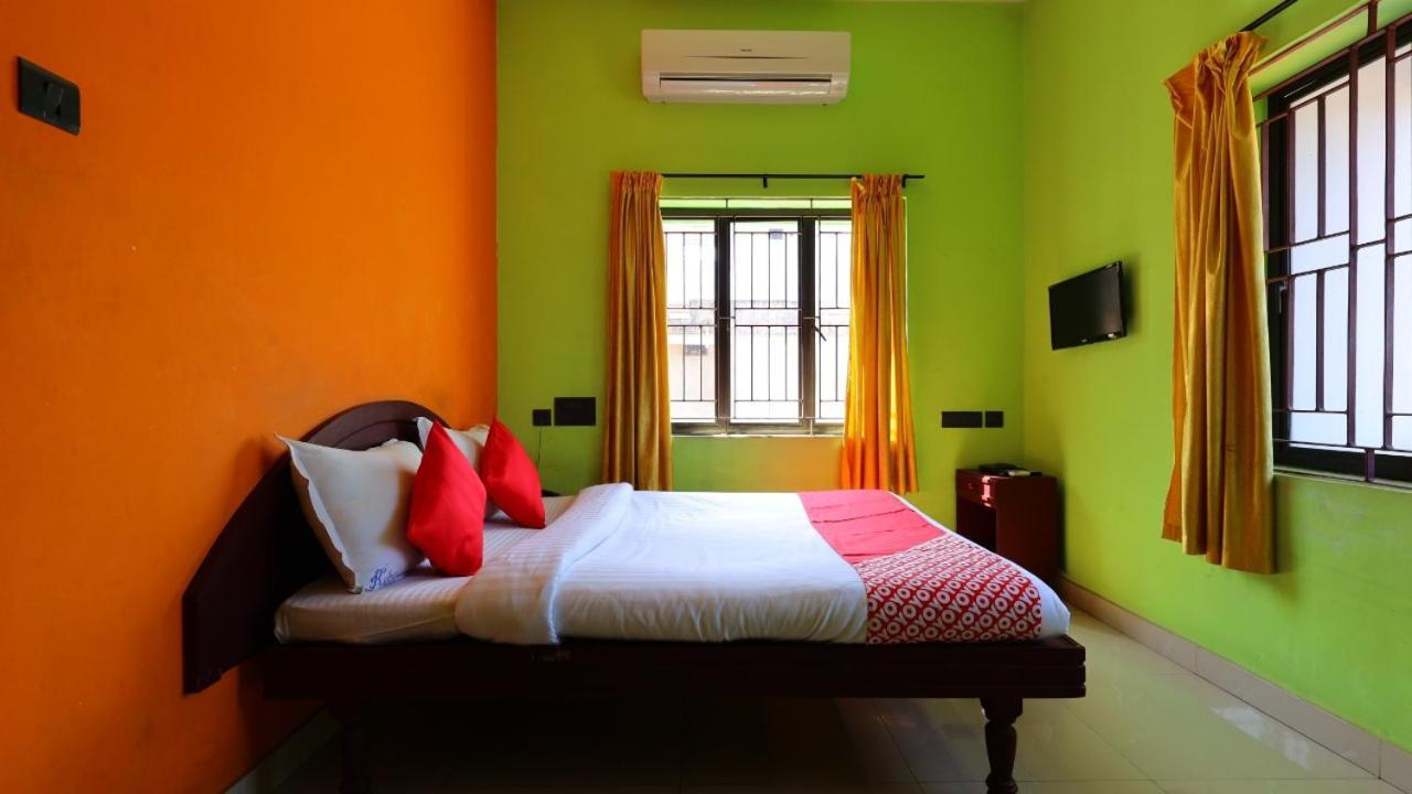 Kukuresidency Hotel Wadakkanchery Kültér fotó