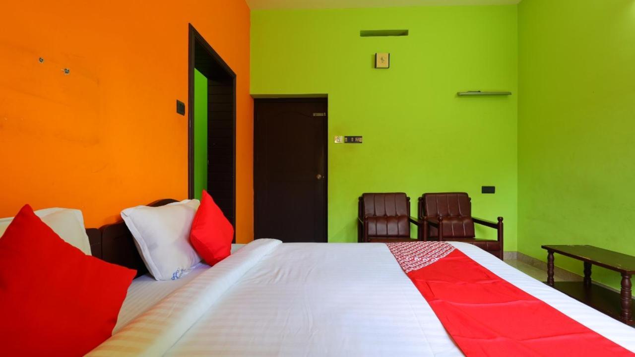 Kukuresidency Hotel Wadakkanchery Kültér fotó